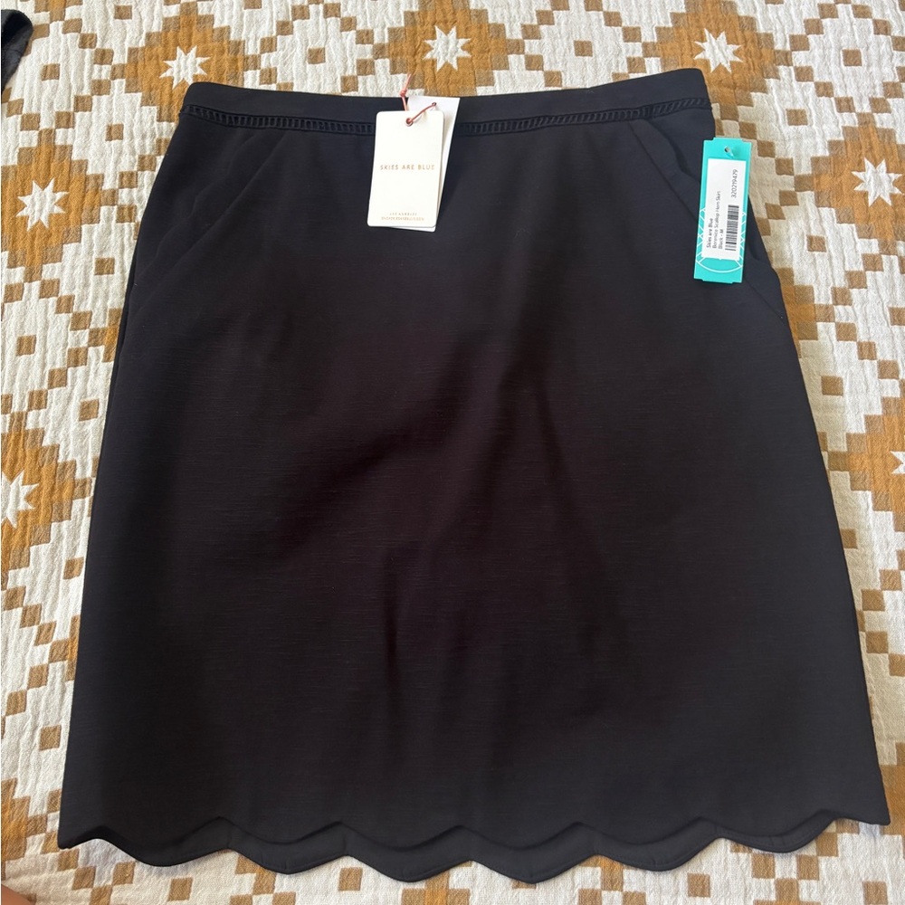 Skies Are Blue Black Scalloped Knee-Length Skirt